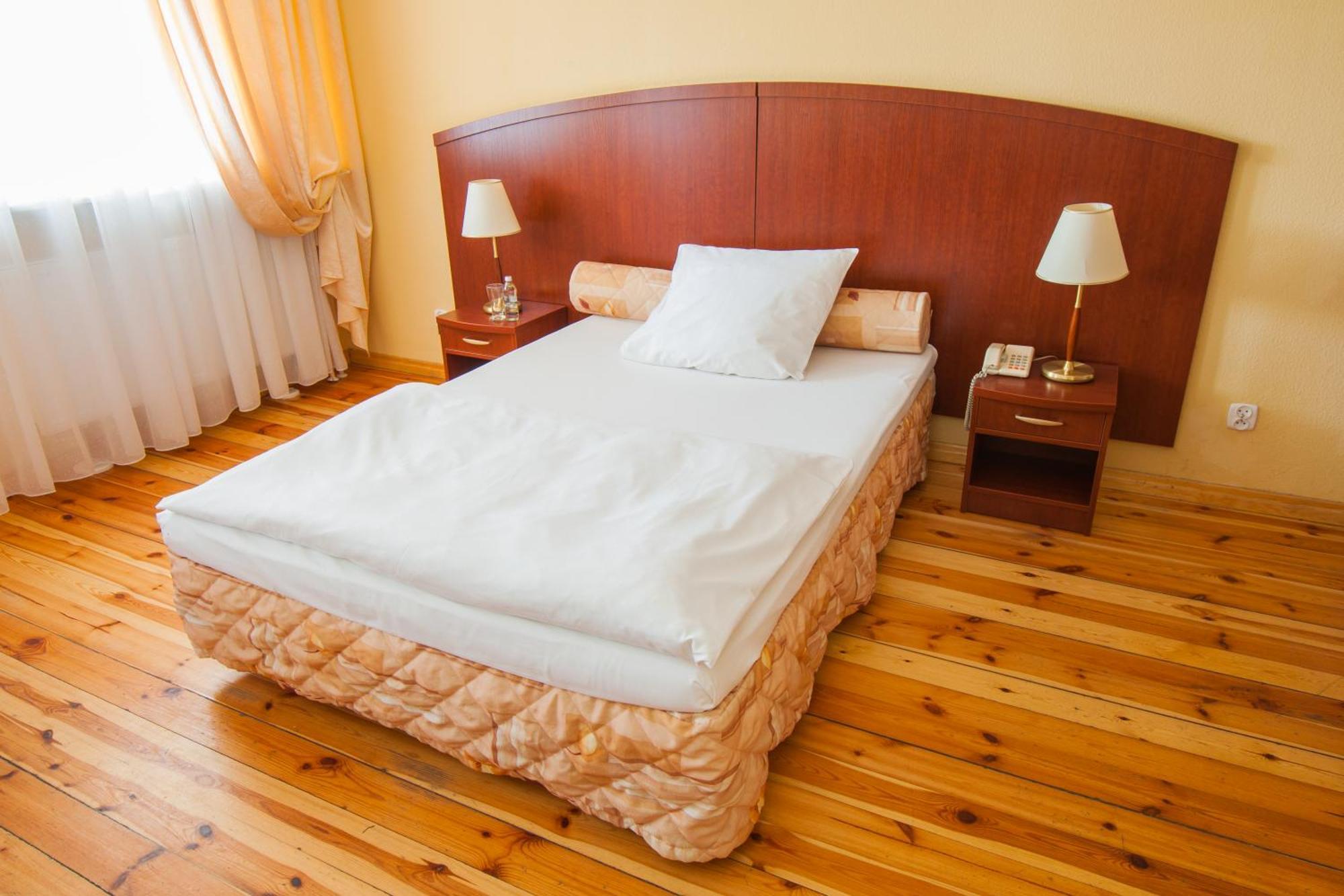 Hotel Camping Malta Poznań Esterno foto