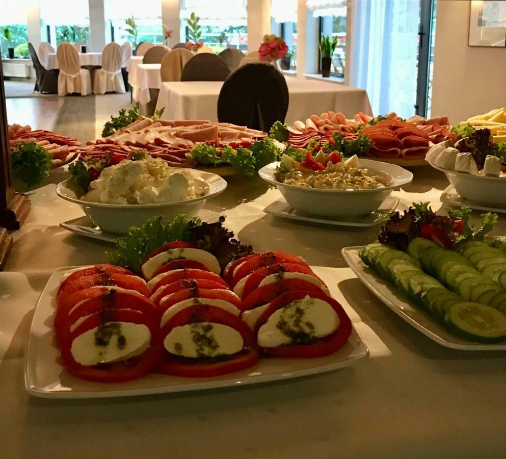 Hotel Camping Malta Poznań Esterno foto