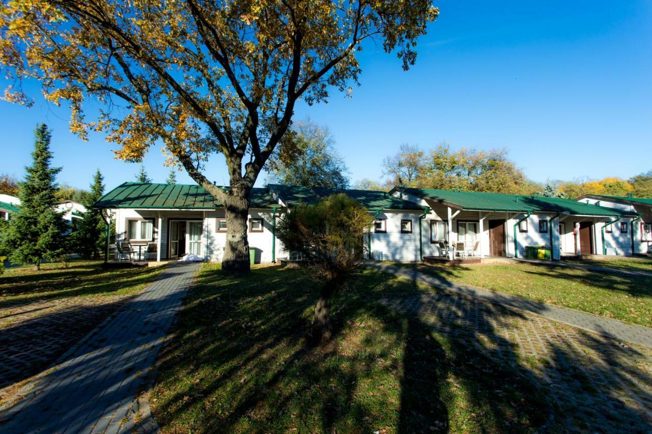 Hotel Camping Malta Poznań Esterno foto