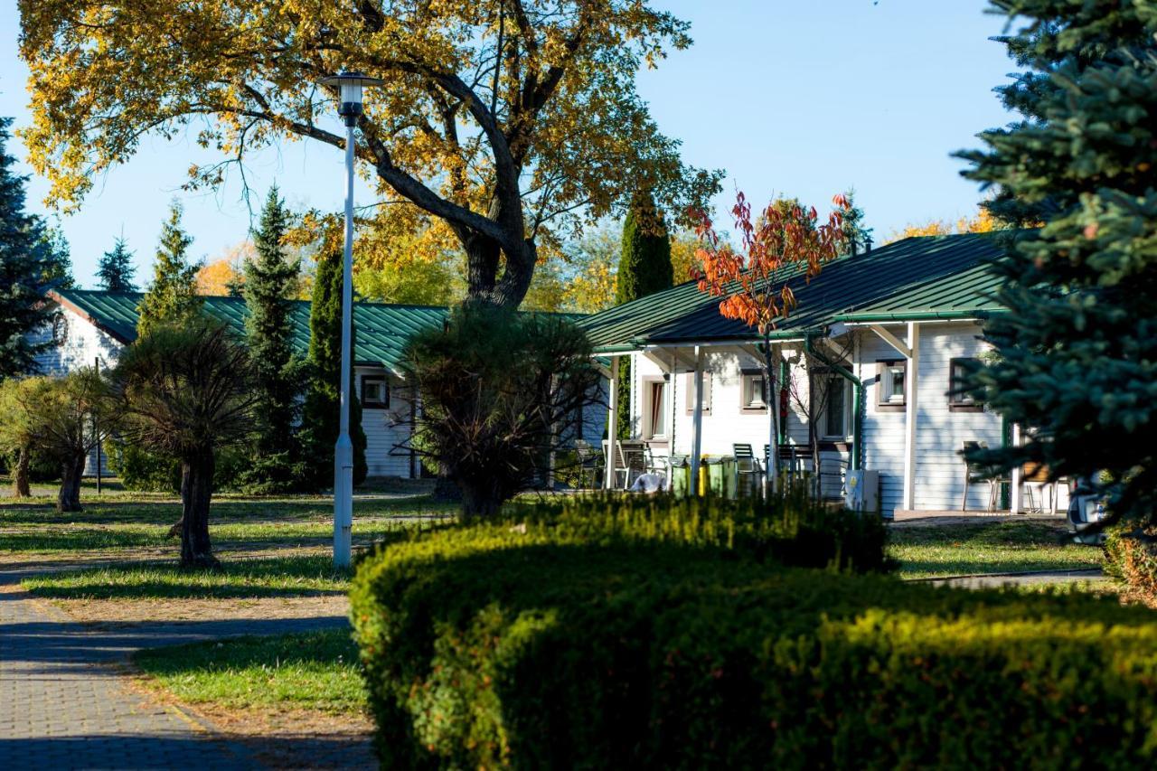 Hotel Camping Malta Poznań Esterno foto